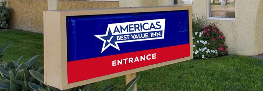 Americas Best Value Inn Holly Springs Exterior photo